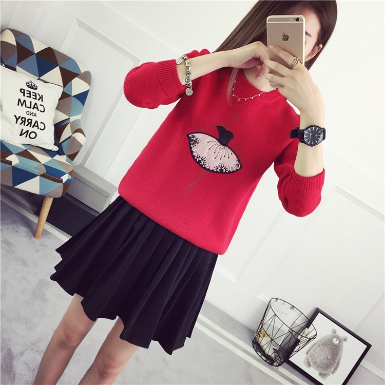 พรีออเดอร์ - เสื้อไหมพรมแฟชั่นลายการ์ตูน Pre- ST723 (สีแดง)