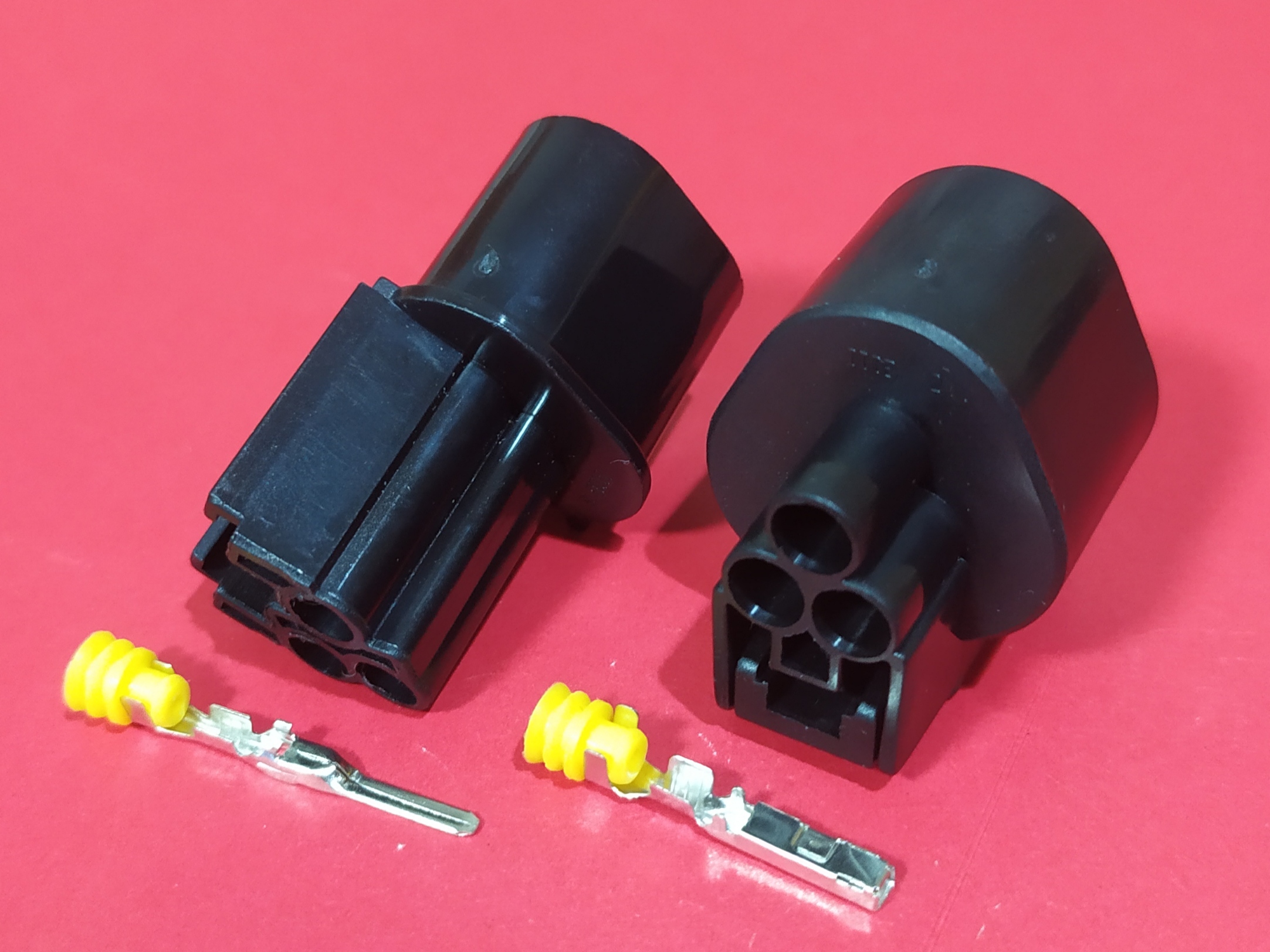 3 พิน เซ็นเซอร์ เพลาข้อเวี่ยง Mitsubishi