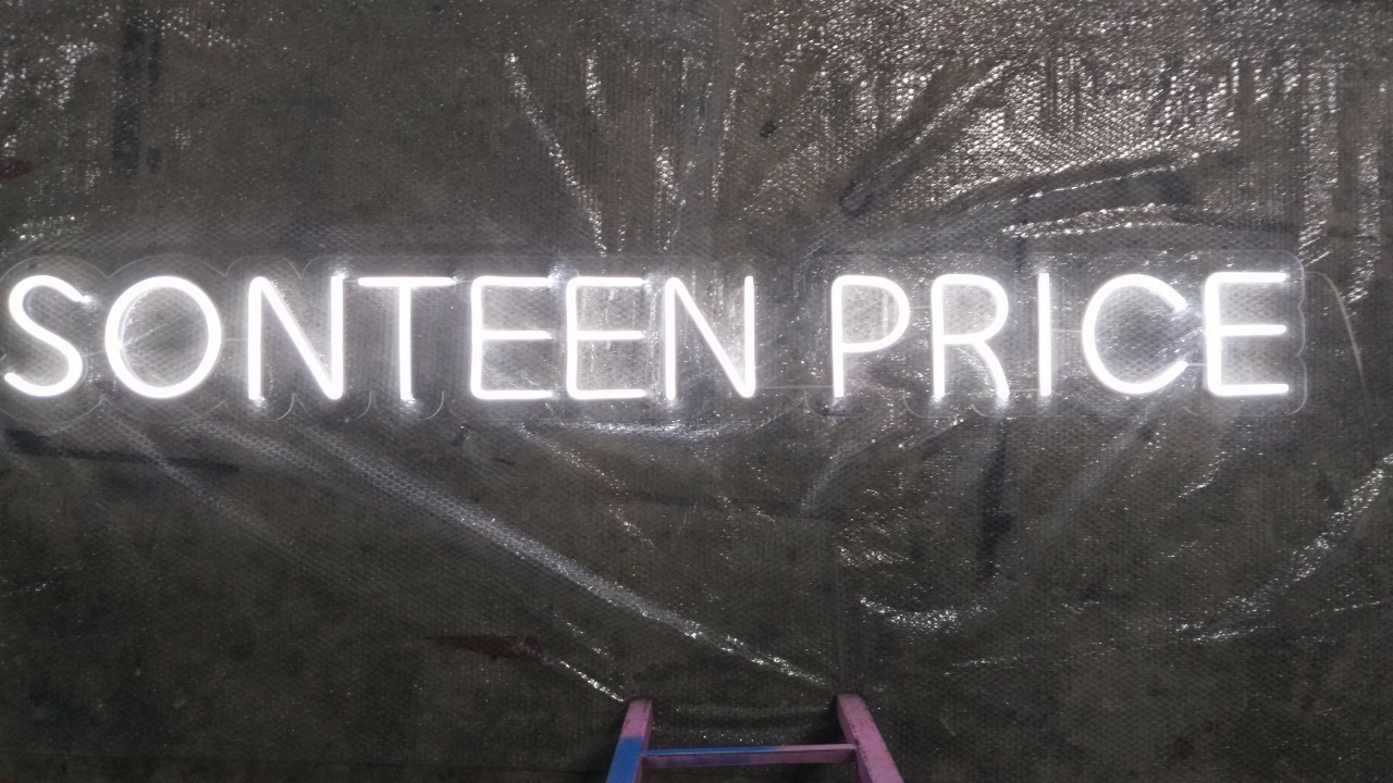 ป้ายไฟนีออน LED อะคริลิคใสรองหลัง