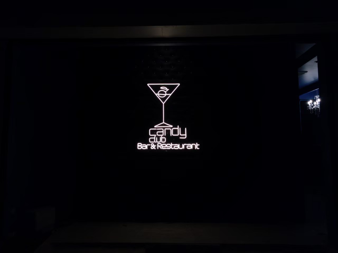 งานป้ายไฟนีออน เชียงไหม่