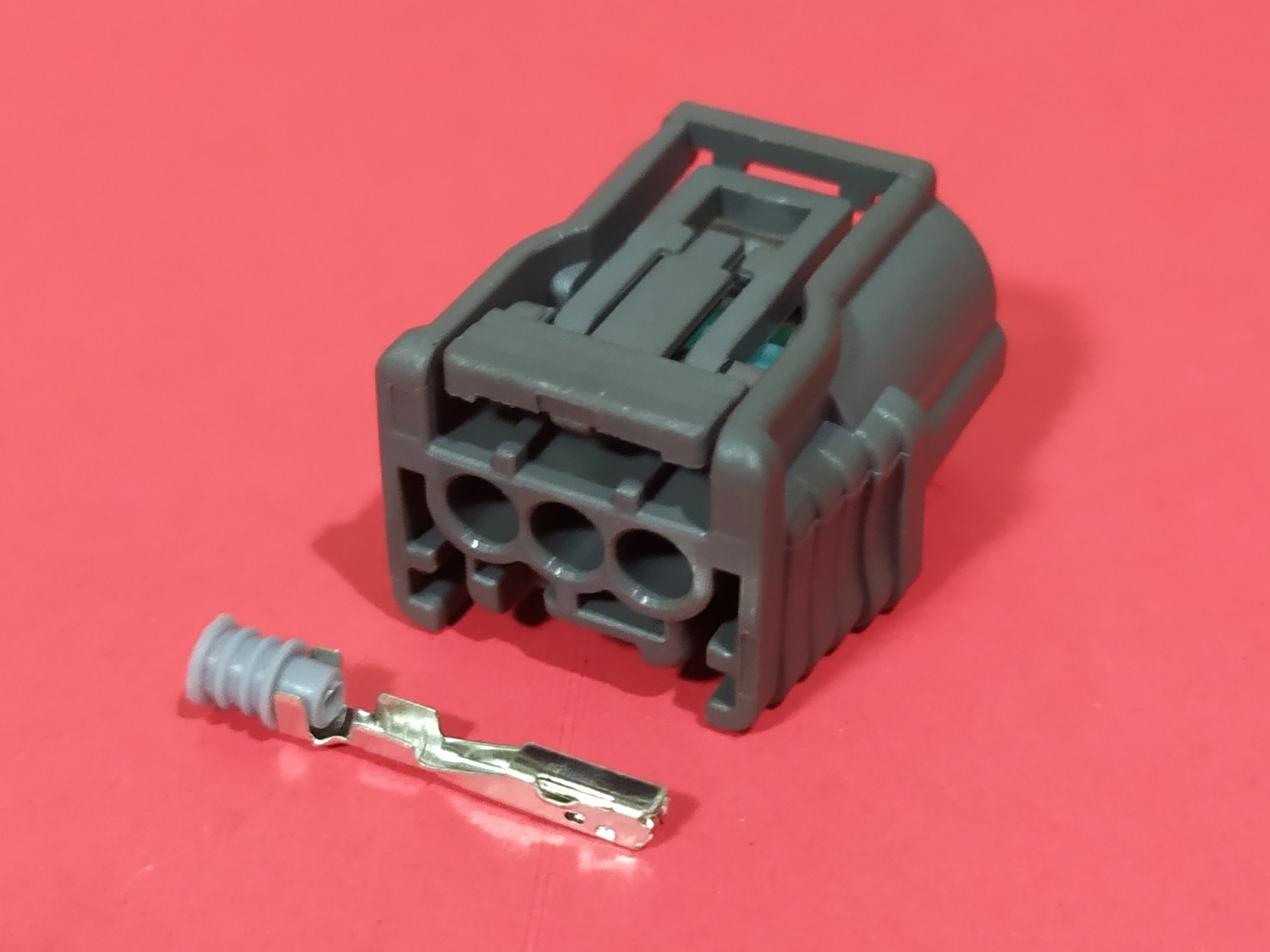 3 พิน คอยล์ Honda ตัวล็อคใหญ่ ร่องกลาง #7058