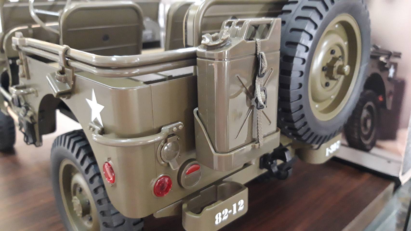 Jeep Willys (1:6 1941 MB Scaler)