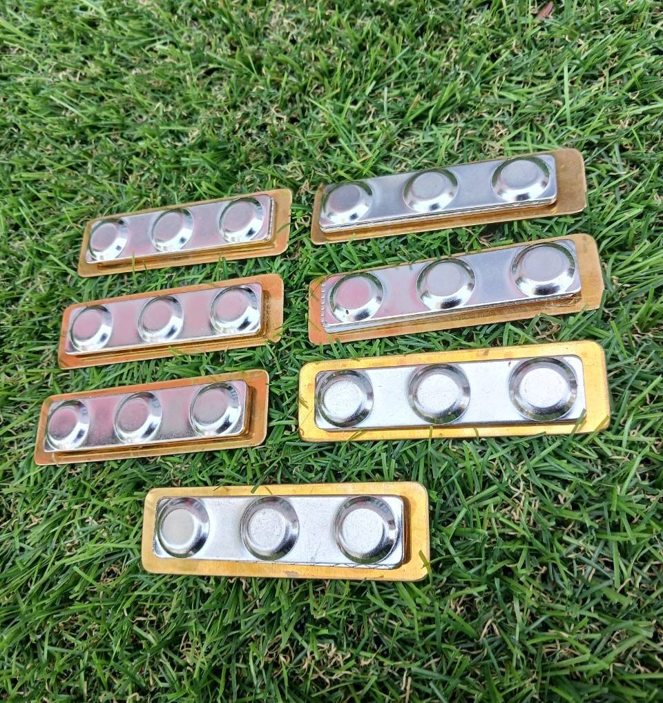 ป้ายสแตนเลสแฮร์ไลน์เนื้อทอง หนา 1มิล