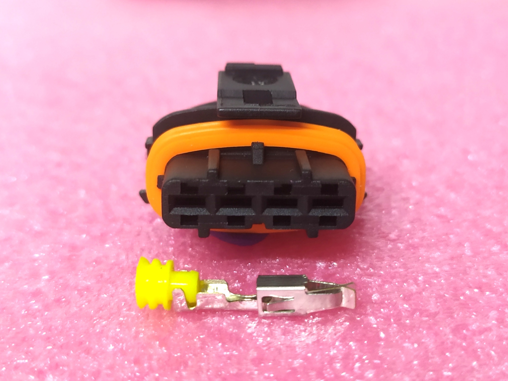 4 พิน ดำ คอยล์ Volvo #368162