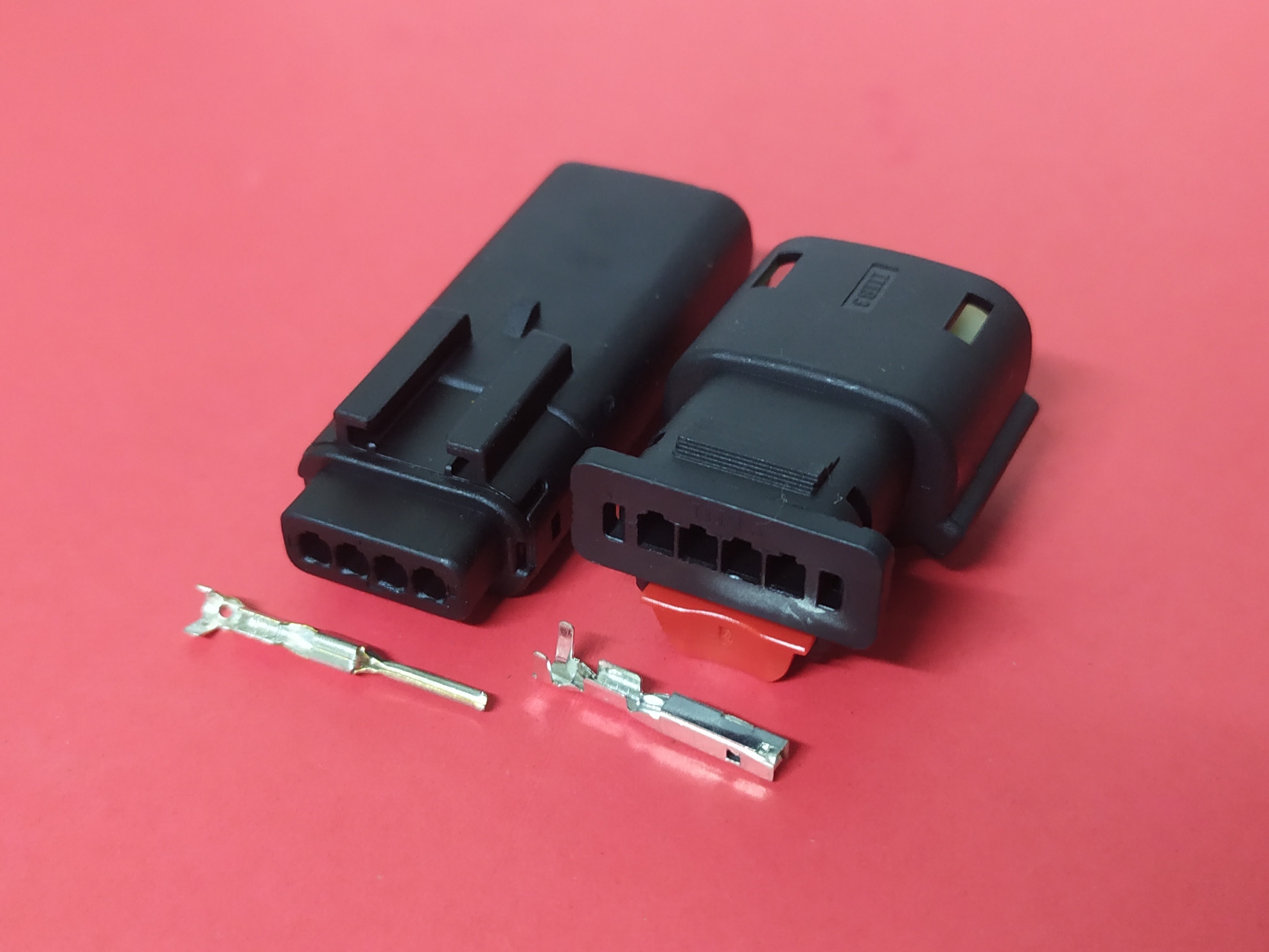 4 พิน ดำ Chevrolet, Ford Coil หลอดไฟ #0401