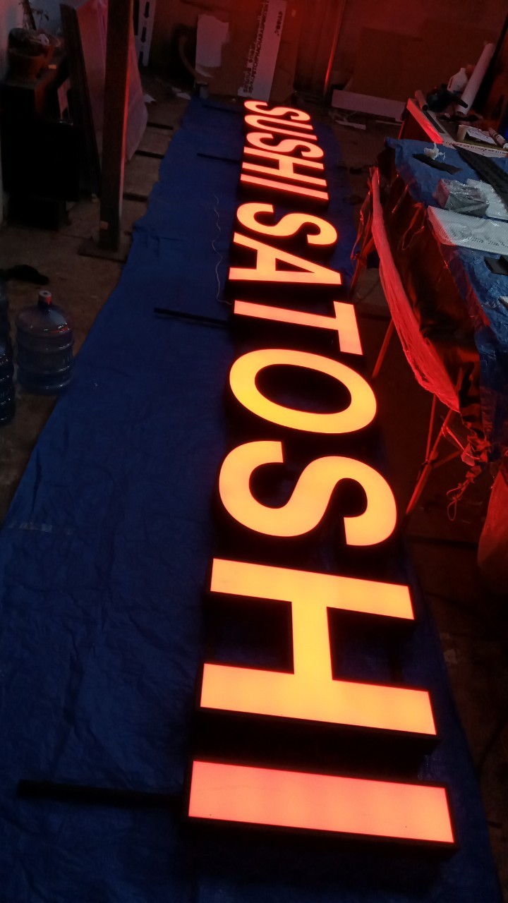 งานป้ายกล่องไฟ