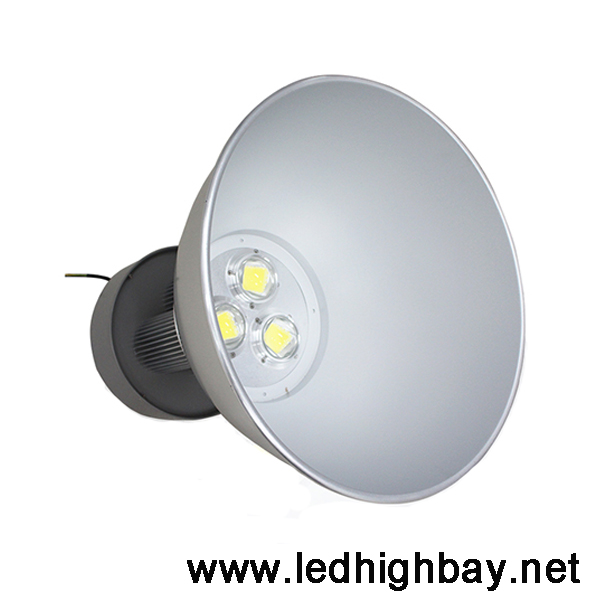 โคมไฮเบย์ LED Iwachi 150w x3 (แสงส้ม)