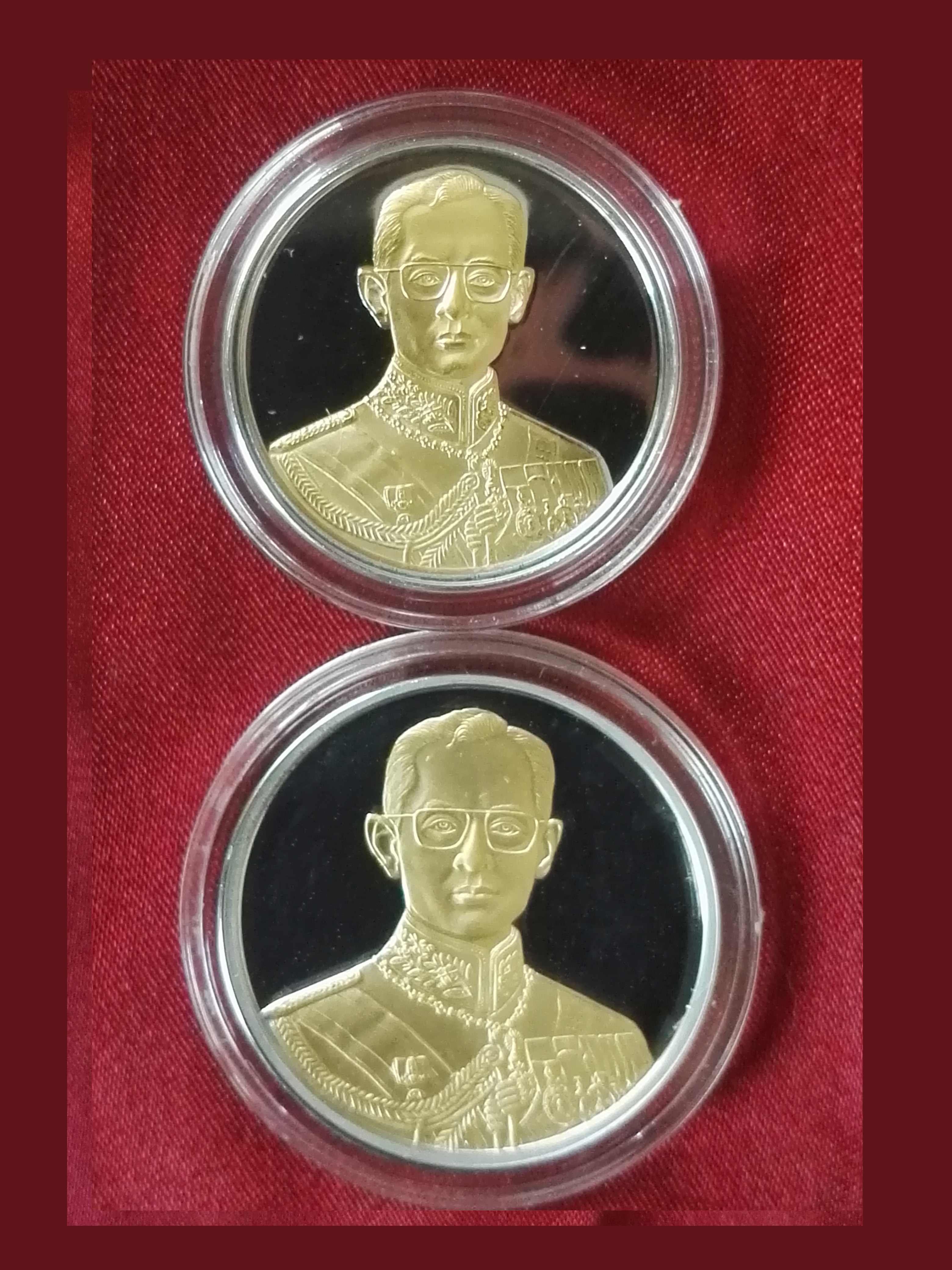 เหรียญในหลวง กาญจนาภิเษก เนื้อเงินหน้าทองคำ
