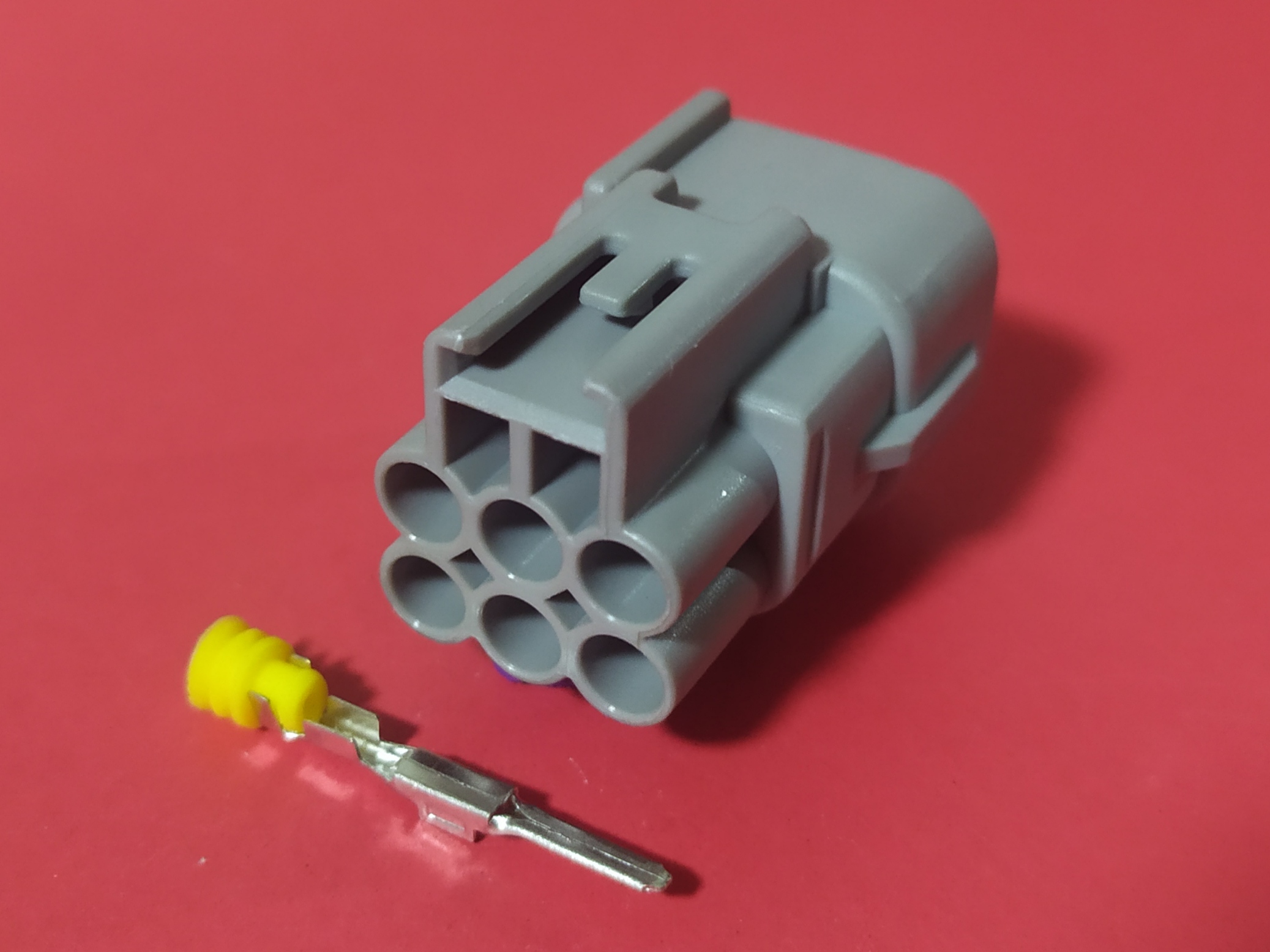 6 พิน ไฟท้าย TOYOTA #7064