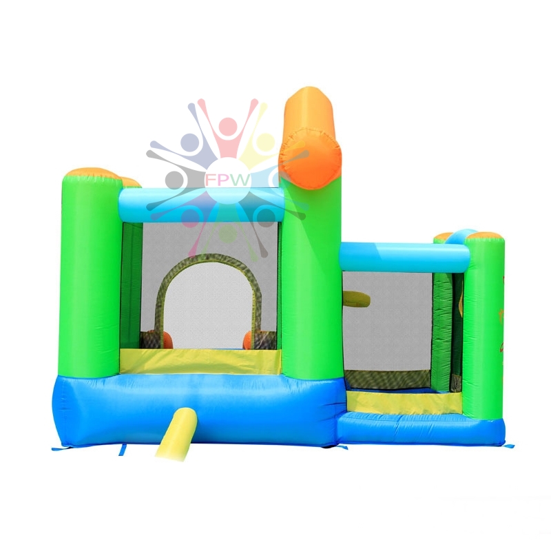 บ้านลมขนาด 2.7 x 2.5 x 2.2 m สินค้าผลิตและออกแบบได้ลงตัวและน่ารักสุดๆ พร้อด้วยฟังท์ชั่นที่เสริมสร้างพัฒนาการและจินตนาการได้อย่างครบครัน มีสีสันสดใสออกแบบมาเพื่อกระตุ้นประสาทตาในการมองเห็นของเด็กๆ เหมาะสำหรับเด็กอายุ 3-10 ขวบน้ำหนักโดยรวมไม่เกิน 100 กิโลกร