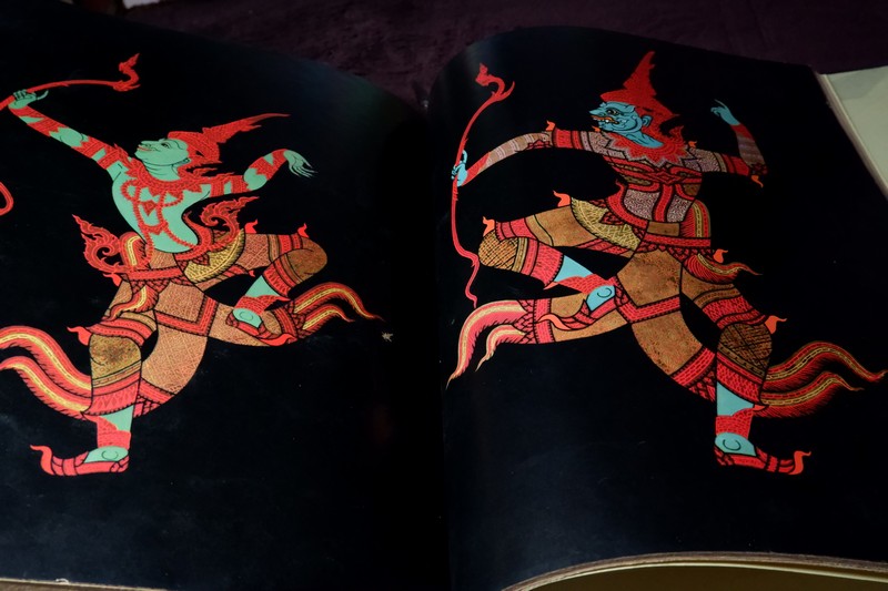 THAI PAINTING IN COLOUR ภาพจิตรกรรมไทย (Pre-Order สอบถาม)