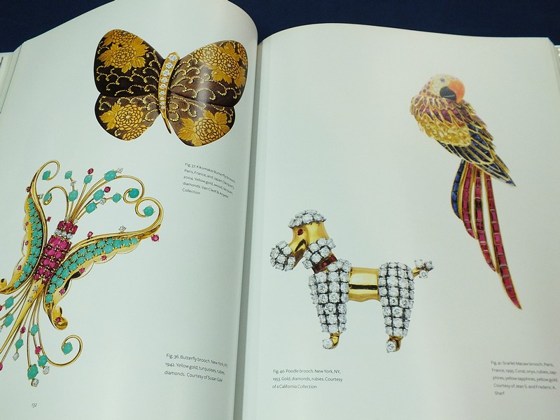 SET IN STYLE THE JEWELRY OF VAN CLEEF & ARPELS ปกแข็ง พิมพ์ปี 2011