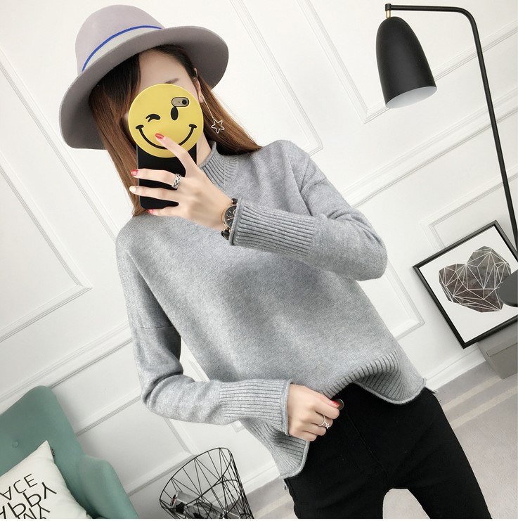 พร้อมส่ง - เสื้อไหมพรมทรงหลวม ST197 (สีเทา)