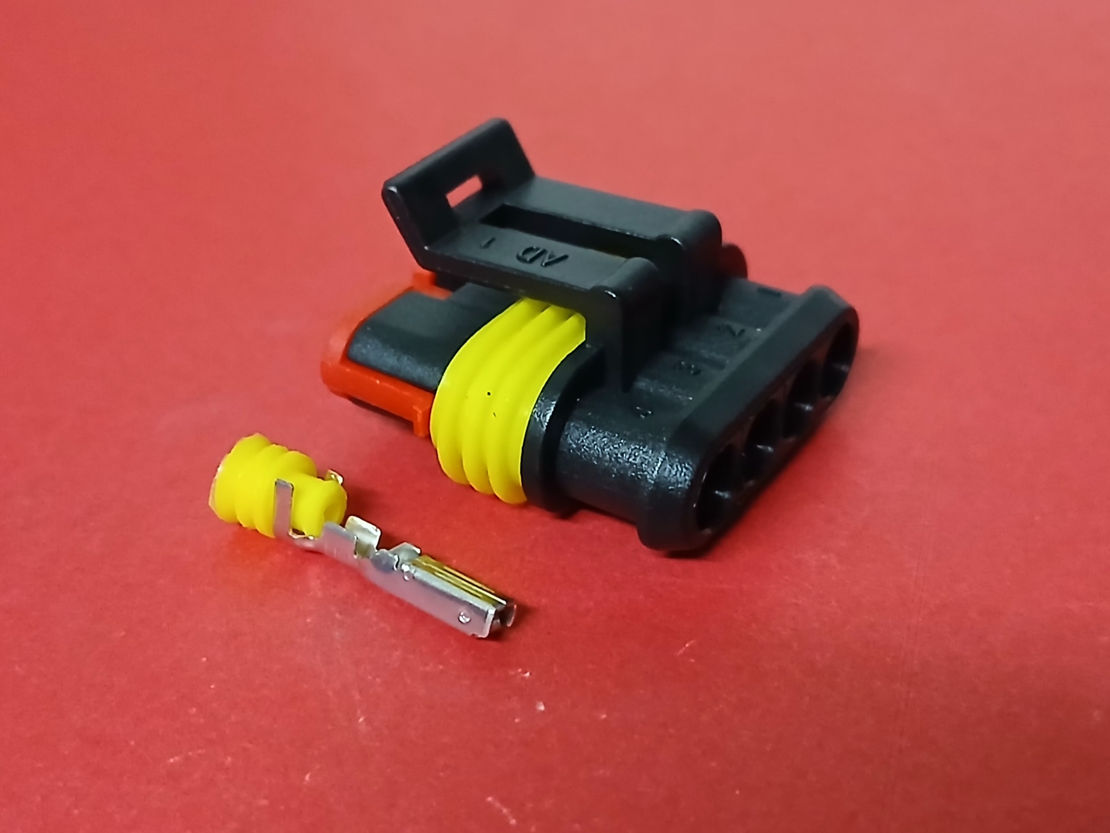 4 พิน Amp 1.5 ตัวเมีย