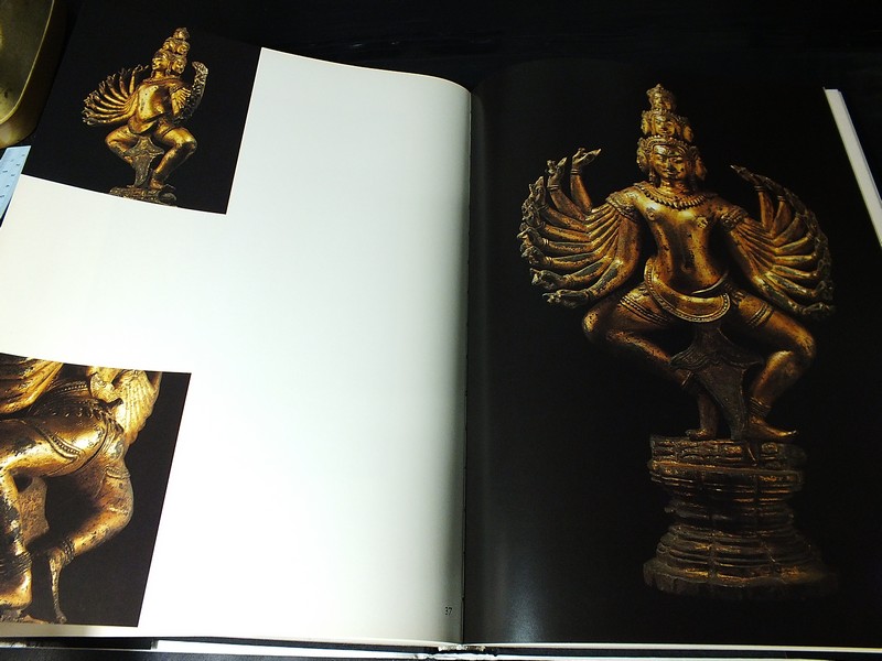 THAI AND CAMBODIAN SCULPTURE from the 6 th to the 14 th centuries (สอบถาม)