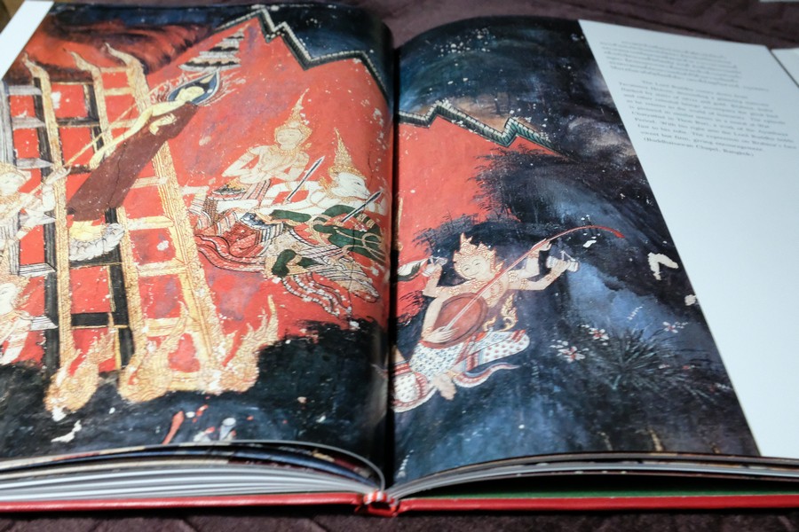 จิตรกรรมฝาผนังหนึ่งในสยาม โดย น.ณ ปากน้ำ สำนักพิมพ์เมืองโบราณ ปกแข็ง ปี 2544 (สภาพดี-สวยสมบูรณ์)