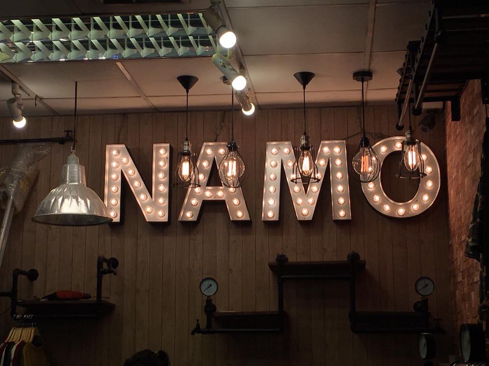 ร้านป้ายไฟวินเทจ