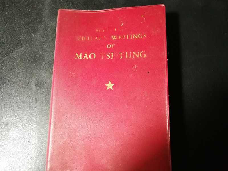 สรรนิพนธ์ เหมอเจ๋อตุง Selected Military Writings of MAO TSE-TUNG . copyright 1968