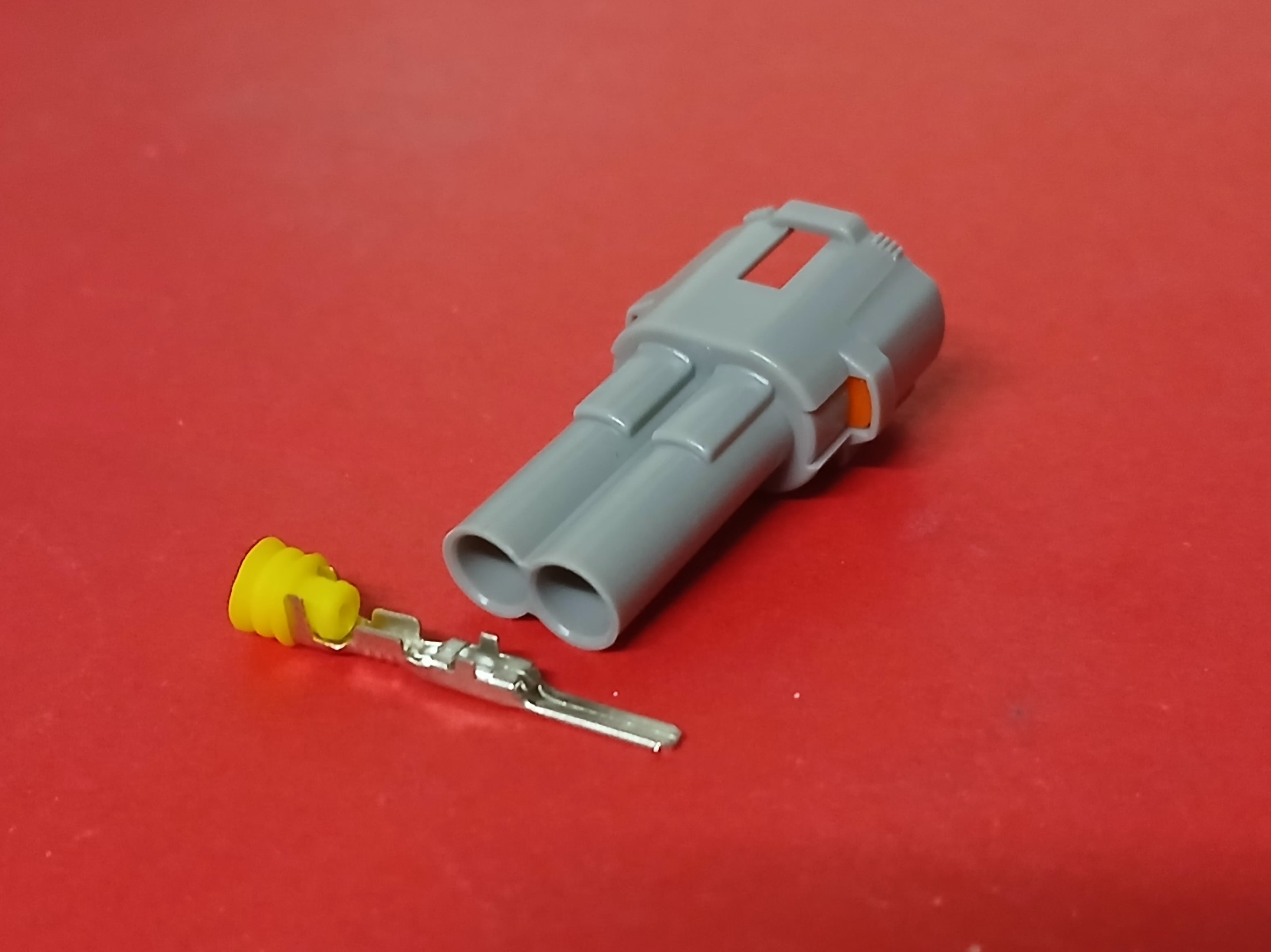 2 พิน เทา Yamaha มีร่องล่าง #2311