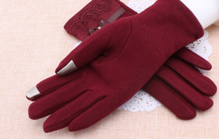 พร้อมส่ง - ถุงมือกันหนาว GT162 (สีแดง)