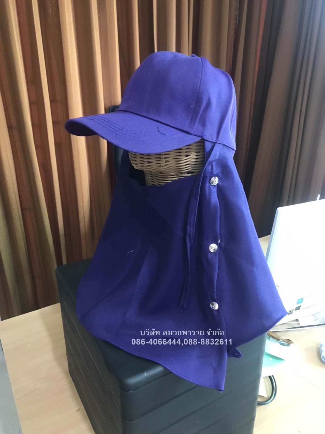 หมวกแก๊ปคลุมหน้า ขั้นต่ำ 100 ใบ