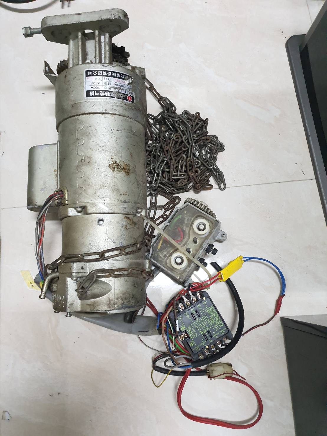 มอเตอร์ประตูเหล็กม้วน TCA-400 เมคอินใต้หวัน มือสอง