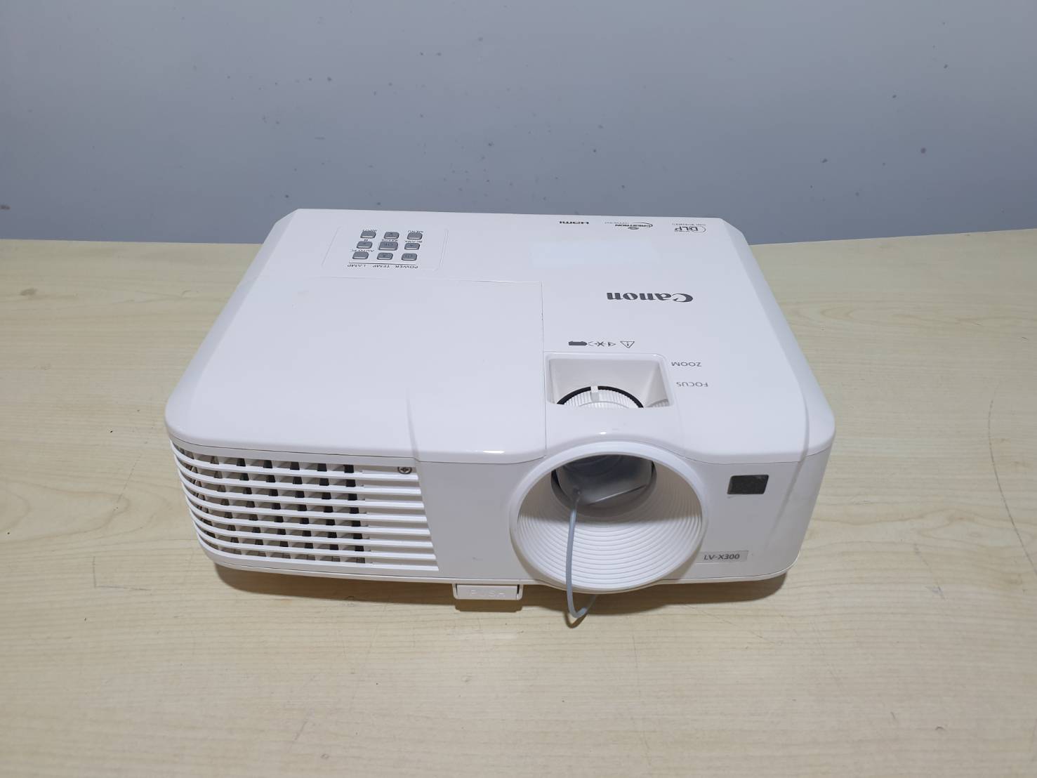 CANON LV-X300