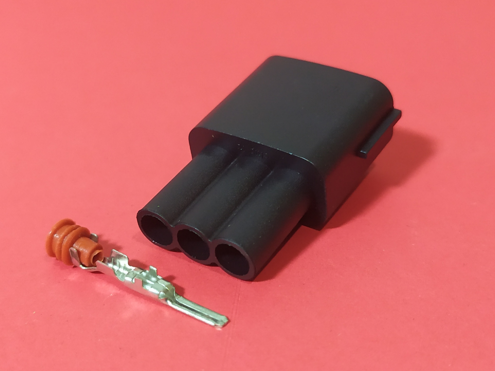 3 พิน เทา Nissan ตัวผู้ #0779