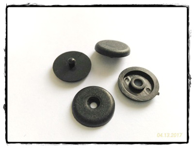 กระดุมปลายมน B สีดำ