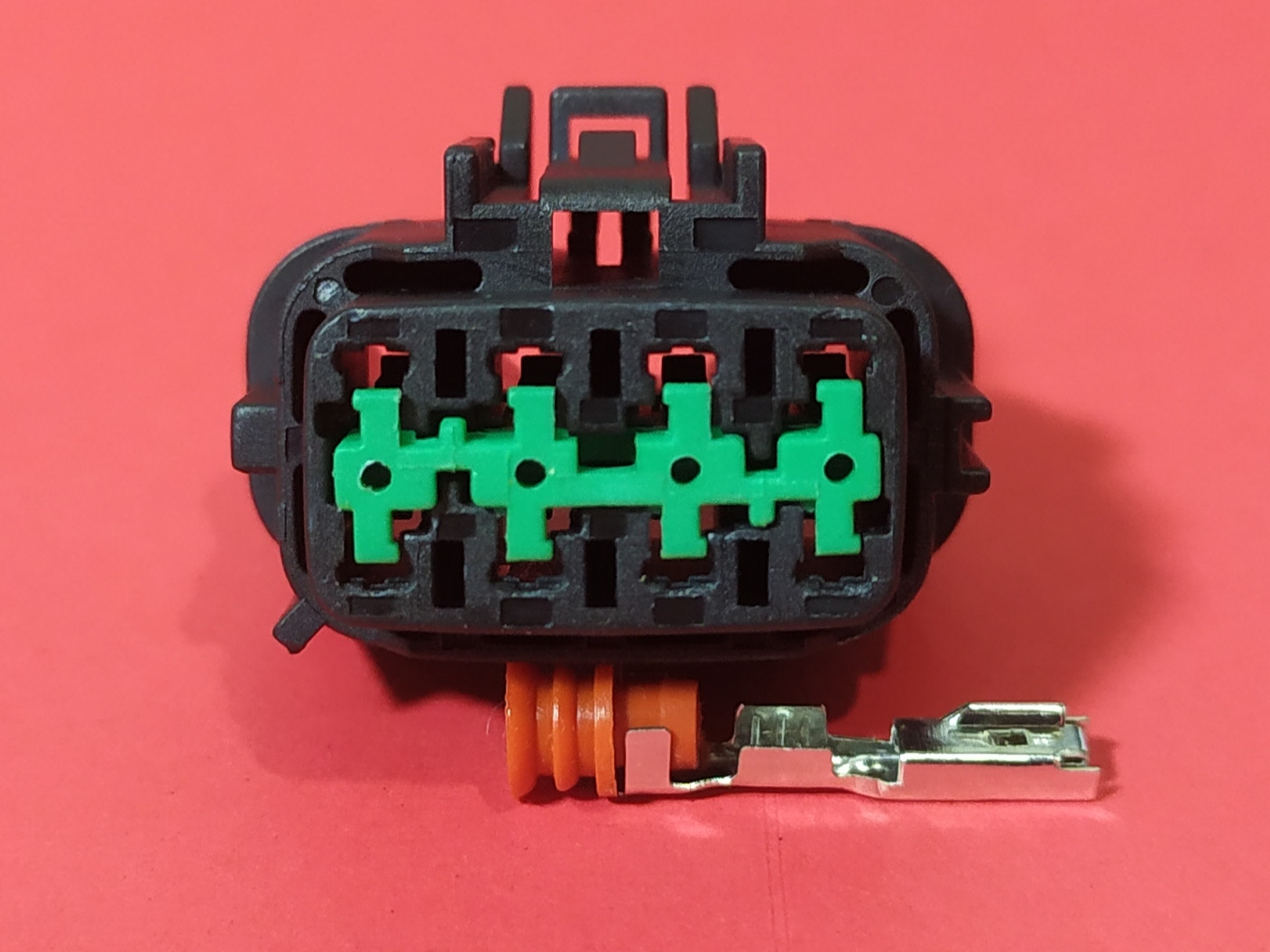 8 พิน ดำเขียว Led Nissan ตัวเมีย #1177