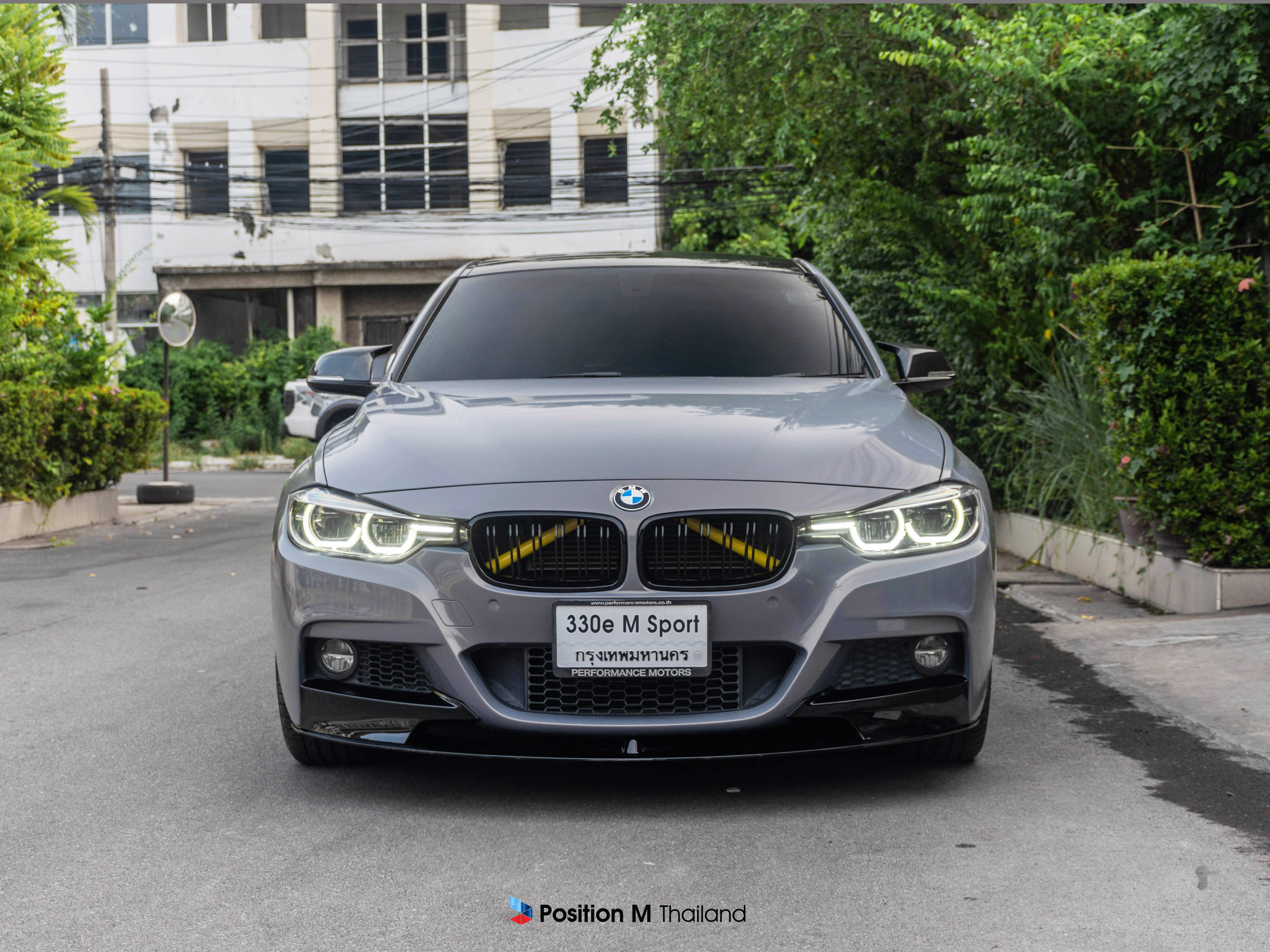 ติดตั้ง BMW F30 330e M Sport