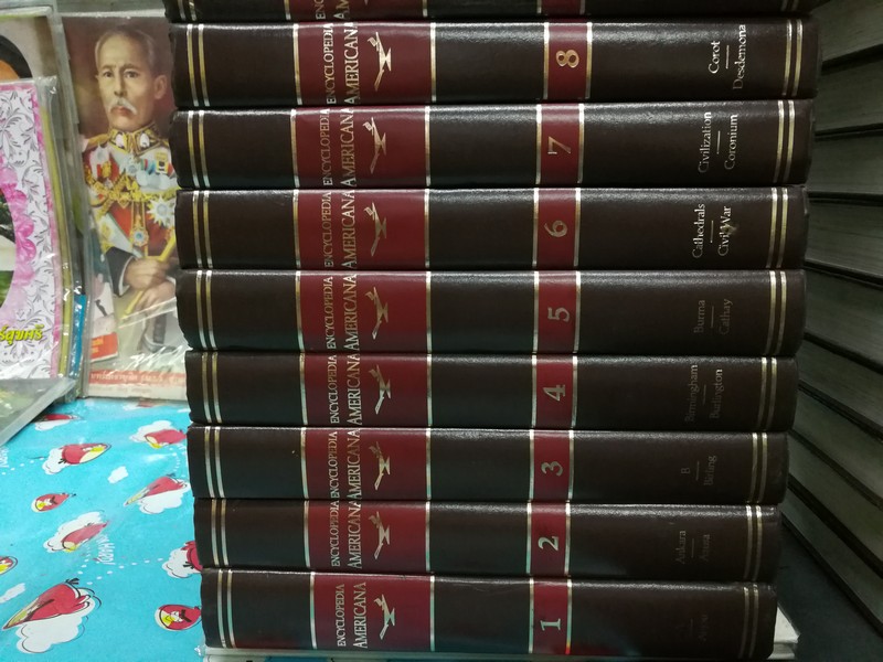 THE ENCYCLOPEDIA AMERICANA I COMPLETE IN 30 VOLUMES สภาพสวย พิมพ์ปี 1993 (มารับสินค้าเอง)