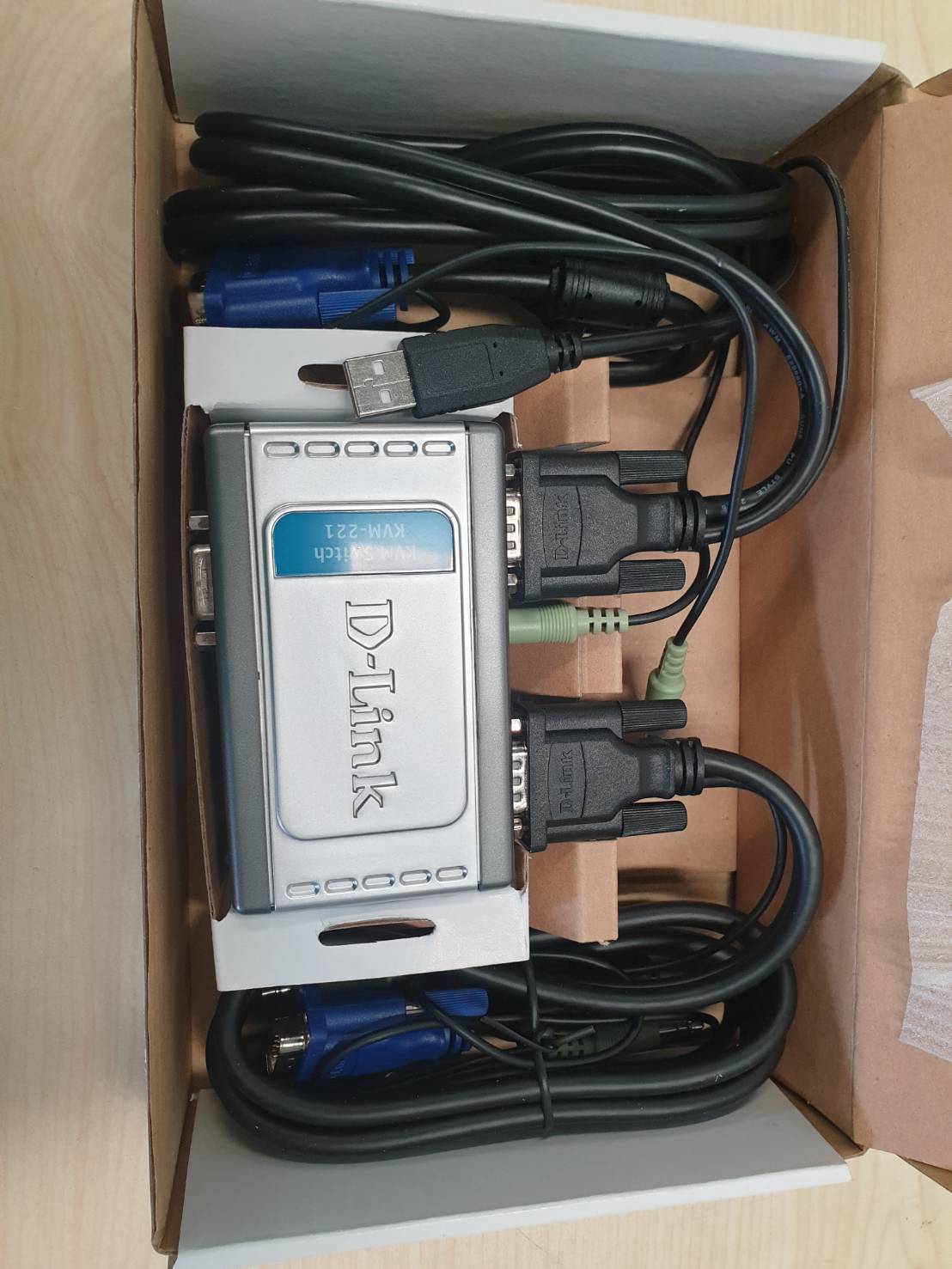 D-Link Switch 2-Port Part Number รุ่น KVM-221