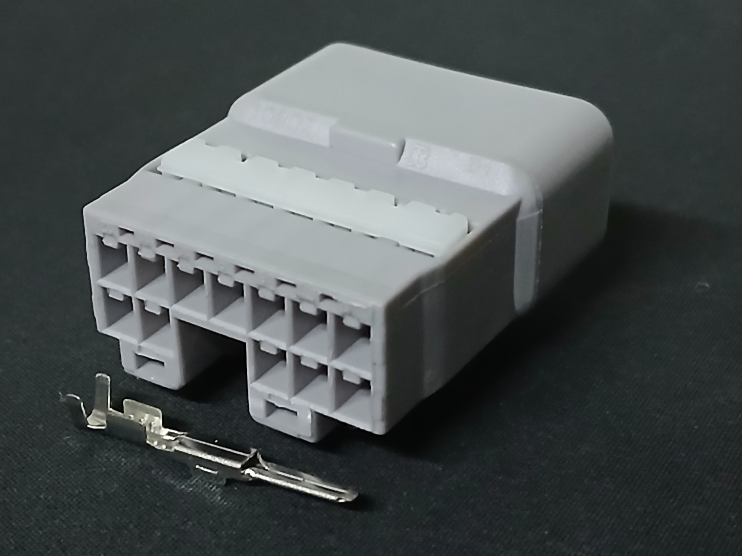 12 พิน เทา กล่องคุมสเต็ปมอเตอร์เทอร์โบ วีโก้ #1120