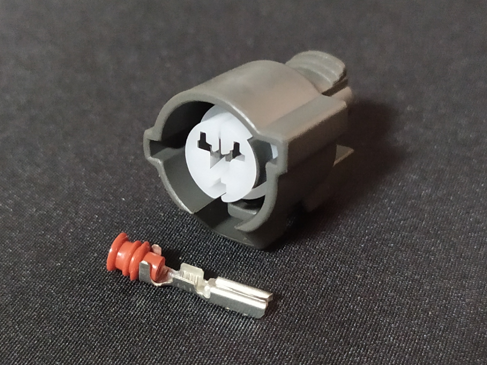 2 พิน เทา #0533 HW