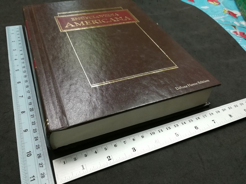 THE ENCYCLOPEDIA AMERICANA I COMPLETE IN 30 VOLUMES สภาพสวย พิมพ์ปี 1993 (มารับสินค้าเอง)