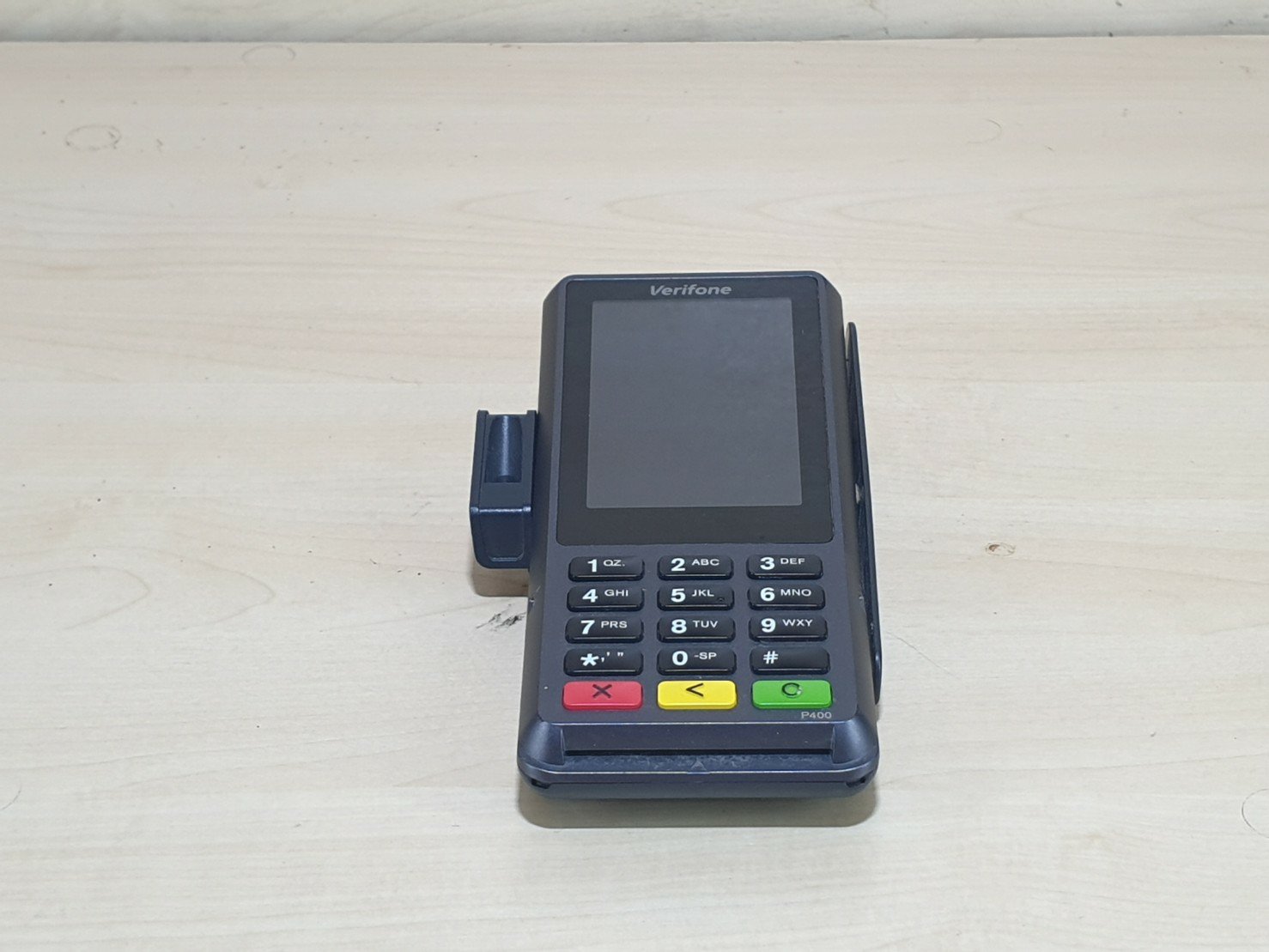 ขายเครื่องอ่านบัตร Verifone P400 มือสองตามสภาพ