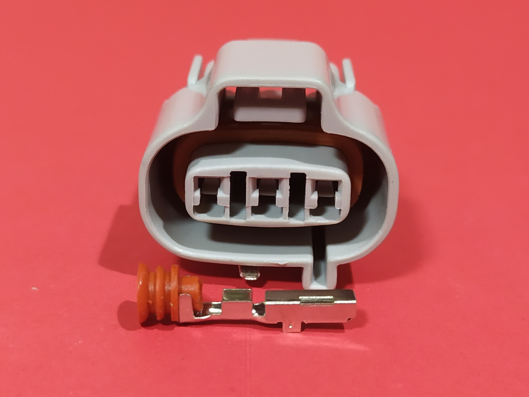 3 พิน เทา เพลาข้อเหวี่ยง Isuzu #0027