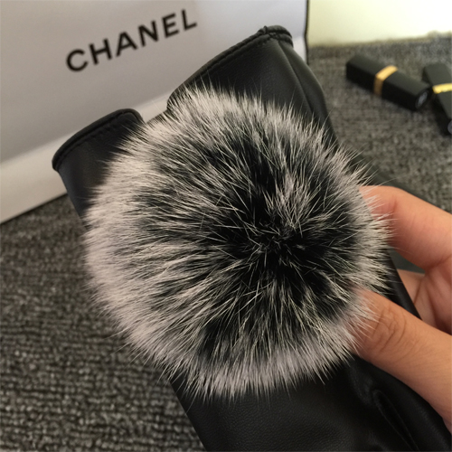 พร้อมส่ง - ถุงมือหนังทัชสกรีน GT130 (สีดำ)