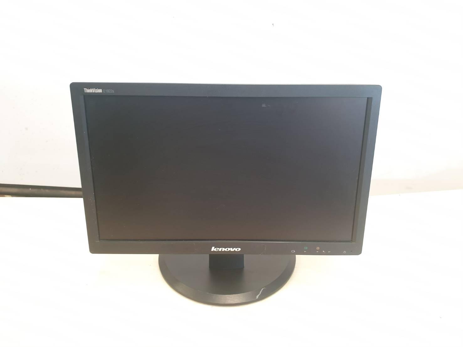 จอคอมLenovo Monitor ThinkVision E1922swD Led 18.5 มือสอง