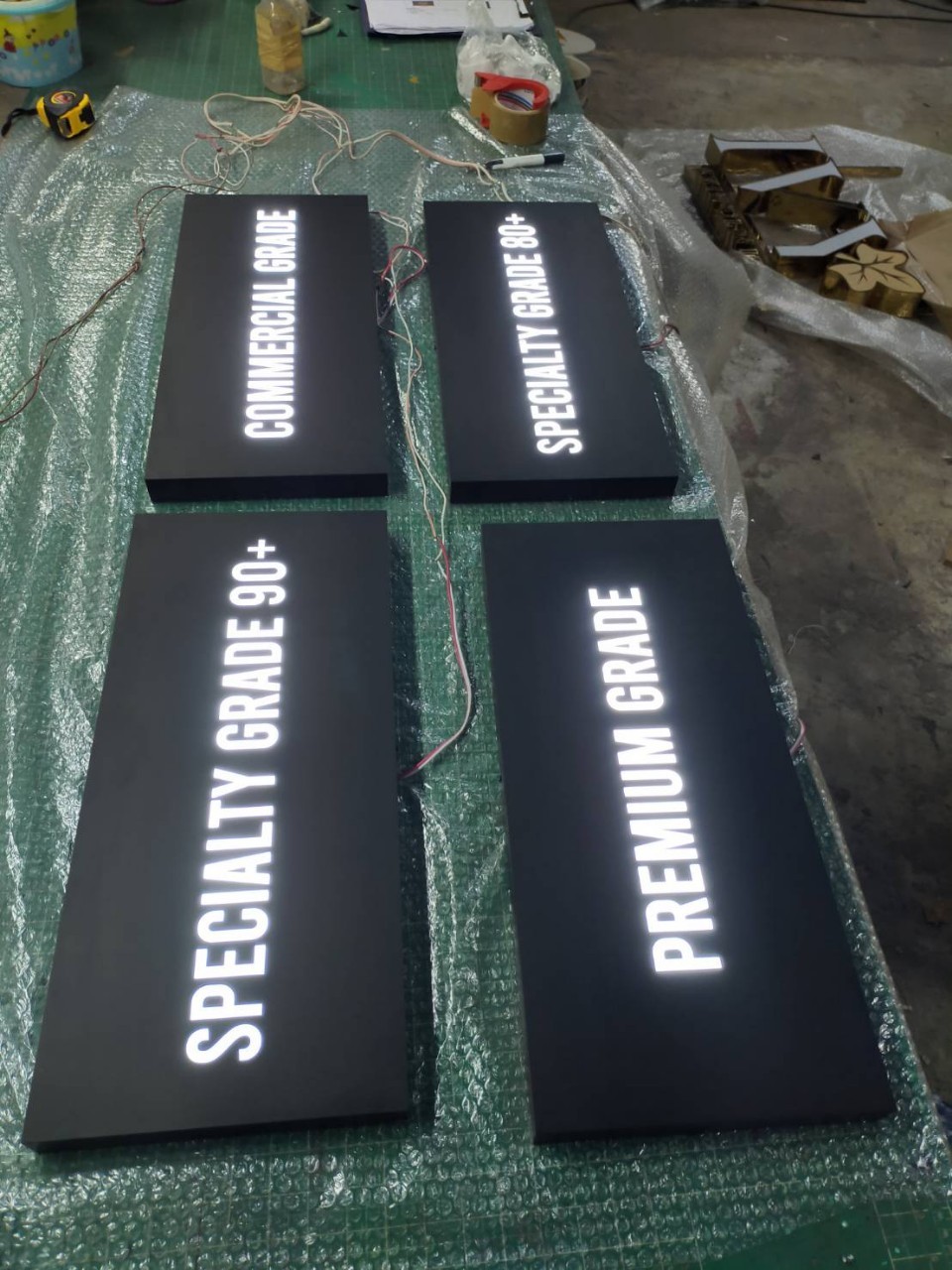 งานป้ายไฟ