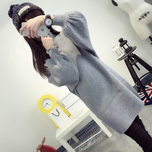 พรีออเดอร์ - เสื้อไหมพรมแฟชั่นรุ่นยาว Pre - ST675 (สีเทา)