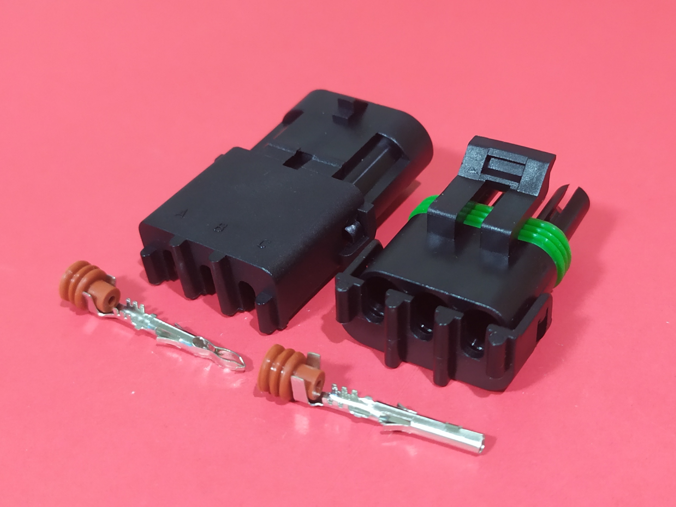 3 พิน ดำ GM 2.5 #0827#0829