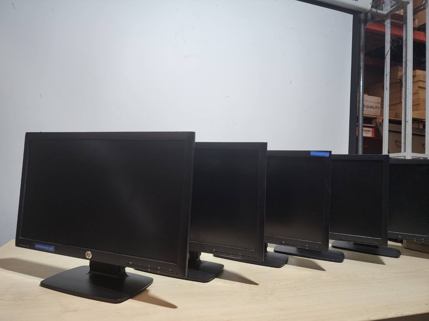 จอมอนิเตอร์ จอคอม LED Monitor HP Compaq LE2002x 20 นิ้ว มือสอง