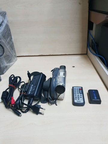 กล้องวิดีโอ Sony พร้แมอุปกรณ์