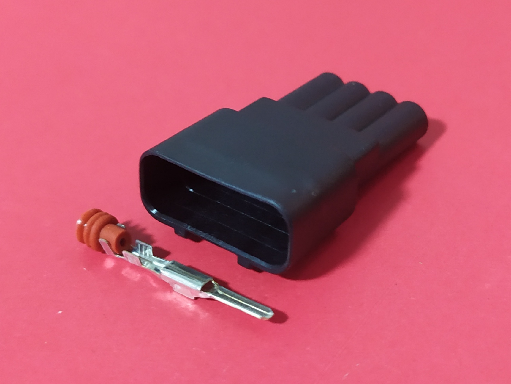 4 พิน Coil Toyota ตัวผู้ #11885