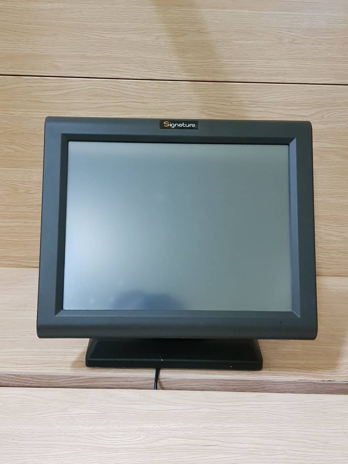 จอสัมผัส Signature รุ่น TM-2202 ขนาด 15"