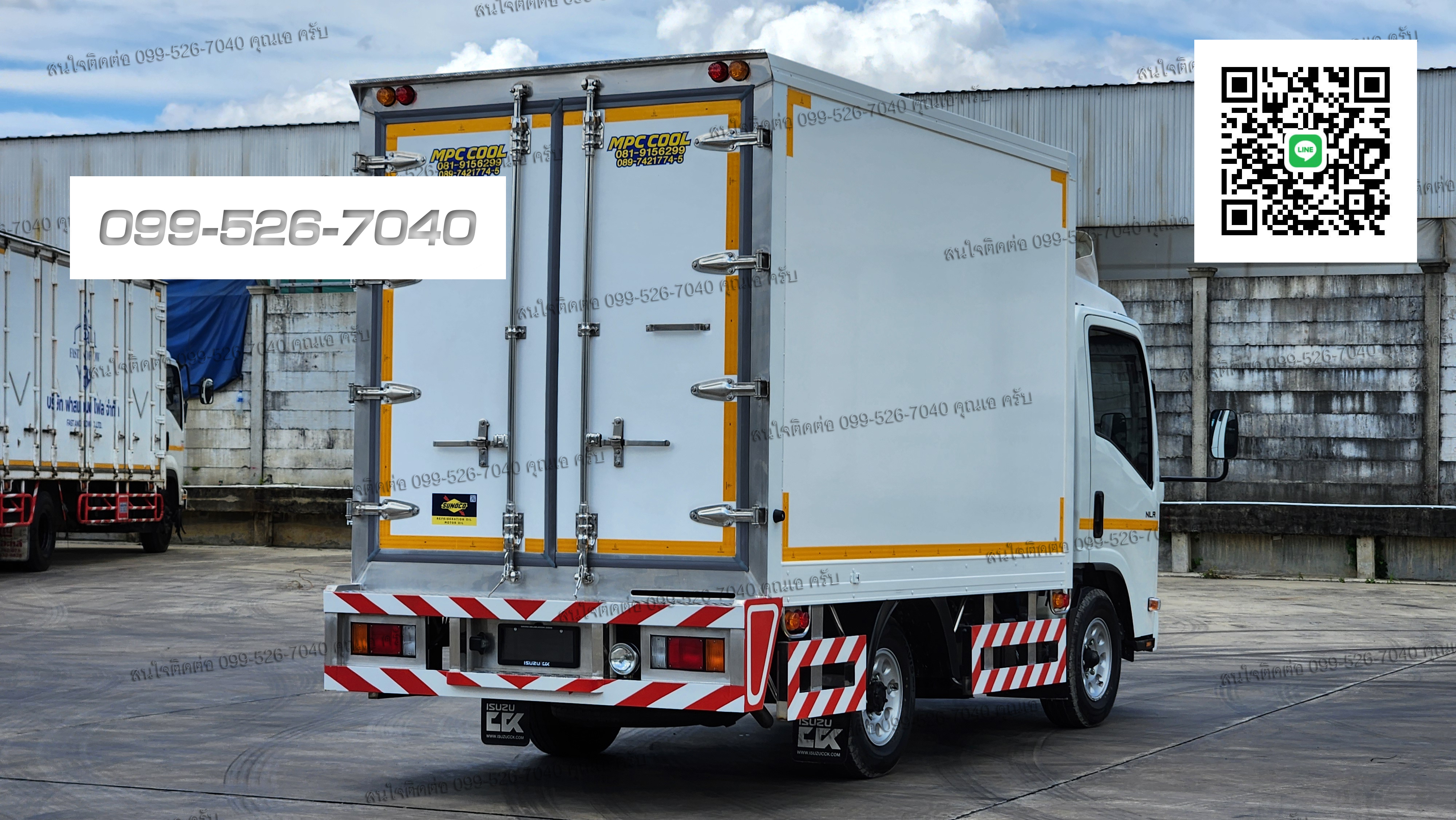 4 ล้อใหญ่ ISUZU NLR EURO5 Smoother ติดตั้งตู้เปียก พร้อมเครื่องทำความเย็น อุณหภูมิ +25 ถึง 0 องศา ประตู4บาน