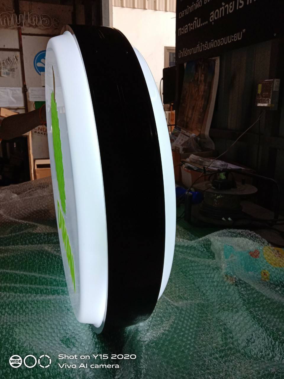 งานป้ายกล่องไฟวงกลมไฟออกทั้ง 2 ด้าน ขอบซิงค์พ่นสีดำ - DURIAN