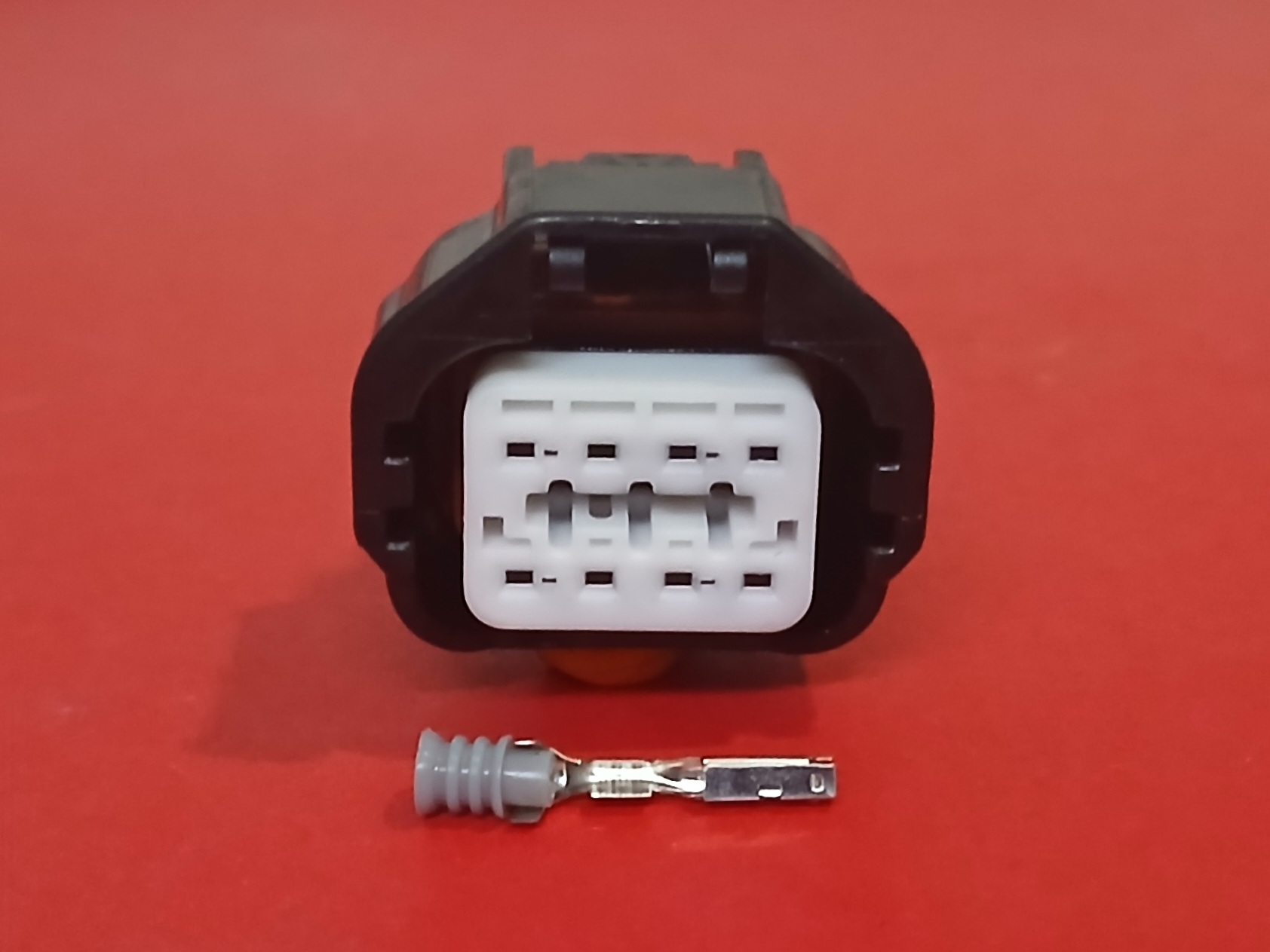 8 พิน ดำ ปลั๊กเกียร์ Nissan Tenna, Tiida, Sylphy #643380